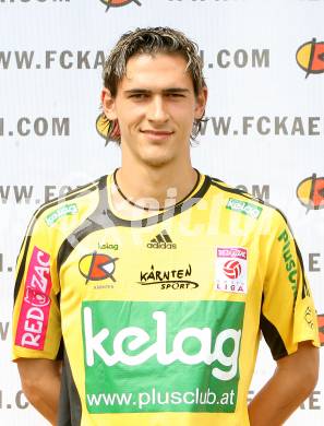 Fussball. Red Zac Liga. FC Kaernten. Fototermin Poggersdorf. Manuel Wallner. Klagenfurt, am 26.6.2007.
Foto: Kuess
---
pressefotos, pressefotografie, kuess, qs, qspictures, sport, bild, bilder, bilddatenbank