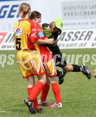 Kaernten Team 08. Frauenfussball. Finale. Spittal gegen St. Margarethen/Lav. Jubel Spittal. Klagenfurt, am 30.6.2007.
Foto: Kuess
---
pressefotos, pressefotografie, kuess, qs, qspictures, sport, bild, bilder, bilddatenbank