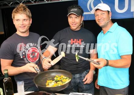 Ski Alpin. Reinhard Karl Ueblacker, Christian Mayer, Stefan Eberharter.
Klagenfurt, 15.6.2007
Foto: Kuess
---
pressefotos, pressefotografie, kuess, qs, qspictures, sport, bild, bilder, bilddatenbank