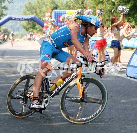 Ironman. Laufen, Schwimmen. Radfahren. Werner Leitner (Oesterreich). Klagenfurt, am 8.7.2007.
Foto: Kuess
---
pressefotos, pressefotografie, kuess, qs, qspictures, sport, bild, bilder, bilddatenbank