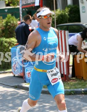 Ironman. Laufen, Schwimmen. Radfahren. Andreas Di Bernardo (Oesterreich). Klagenfurt, am 8.7.2007.
Foto: Kuess
---
pressefotos, pressefotografie, kuess, qs, qspictures, sport, bild, bilder, bilddatenbank