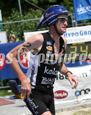 Ironman. Laufen, Schwimmen. Radfahren. Hannes Hempel (Oesterreich). Klagenfurt, am 8.7.2007.
Foto: Kuess
---
pressefotos, pressefotografie, kuess, qs, qspictures, sport, bild, bilder, bilddatenbank