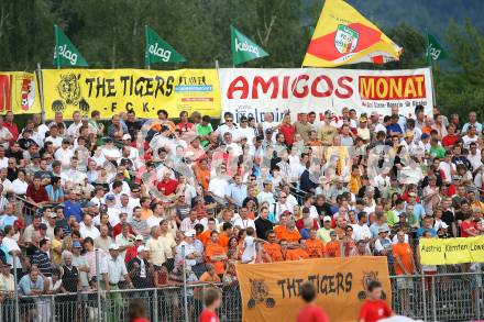 Fussball Bundesliga. SK Austria Kaernten gegen SV Josko Fenster Ried. Fansektor Kaernten. Klagenfurt, am 22.7.2007.
Foto: Kuess
---
pressefotos, pressefotografie, kuess, qs, qspictures, sport, bild, bilder, bilddatenbank