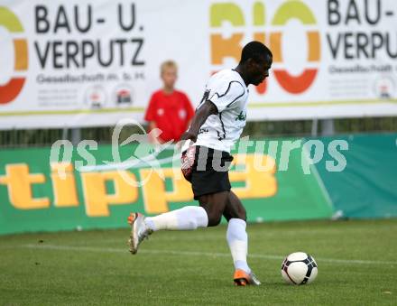 Fussball Bundesliga. SK Austria Kaernten gegen SV Josko Fenster Ried. Thierry Fidjeu Tazemeta (Kaernten). Bio. Tipp 3. Klagenfurt, am 22.7.2007.
Foto: Kuess
---
pressefotos, pressefotografie, kuess, qs, qspictures, sport, bild, bilder, bilddatenbank