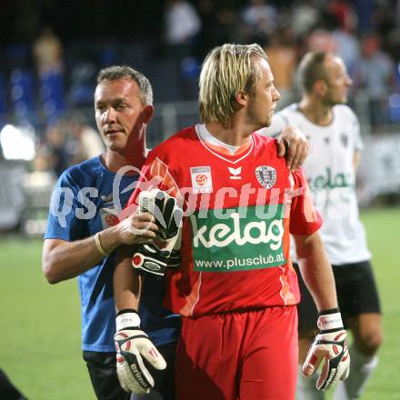 Fussball Bundesliga. SK Austria Kaernten gegen SV Josko Fenster Ried. Andreas Schranz, Tormanntrainer Wolfgang Thun Hohenstein (Kaernten). Klagenfurt, am 22.7.2007.
Foto: Kuess
---
pressefotos, pressefotografie, kuess, qs, qspictures, sport, bild, bilder, bilddatenbank