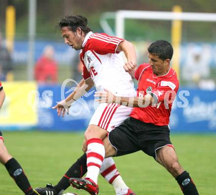 Fussball Bundesliga. Testspiel Hannover 96 gegen 1. FC Koeln. Altin Lala (Hannover), Marius Laux (Koeln). Velden, am 24.7.2007.
Foto: Kuess
---
pressefotos, pressefotografie, kuess, qs, qspictures, sport, bild, bilder, bilddatenbank