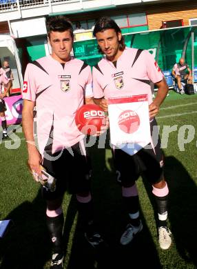 Fussball. Euro, EM 2008. Oesterreich am Ball. Testspiel FCK gegen US Palermo. Andreas Barzagli, Christian Zaccardo (Palermo). Klagenfurt, am 25.7.2007.
Foto: Kuess
---
pressefotos, pressefotografie, kuess, qs, qspictures, sport, bild, bilder, bilddatenbank