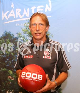 Euro 2008. Fussball Bundesliga. Testspiel Hannover 96 gegen 1. FC Koeln. Pressekonferenz.  Trainer Christof Daum (Koeln). Velden, am 24.7.2007.
Foto: Kuess
---
pressefotos, pressefotografie, kuess, qs, qspictures, sport, bild, bilder, bilddatenbank