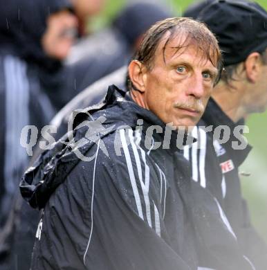 Fussball Bundesliga. Testspiel Hannover 96 gegen 1. FC Koeln. Trainer Christoph Daum (Koeln). Velden, am 24.7.2007.
Foto: Kuess
---
pressefotos, pressefotografie, kuess, qs, qspictures, sport, bild, bilder, bilddatenbank