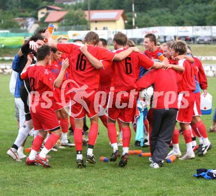 Fussball. OEFB Cup. Spittal gegen WAS/St. Andrae. Jubel Spittal. Seeboden, am 27.7.2007.
Foto: Kuess
---
pressefotos, pressefotografie, kuess, qs, qspictures, sport, bild, bilder, bilddatenbank