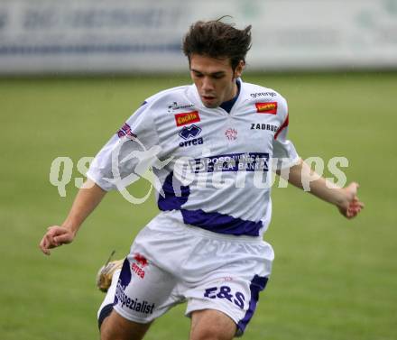 Fussball OEFB Cup. SAK gegen Bleiburg. Edmir Adilovic (SAK). Klagenfurt, am 28.7.2007.
Foto: Kuess
---
pressefotos, pressefotografie, kuess, qs, qspictures, sport, bild, bilder, bilddatenbank