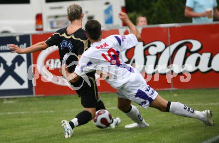 Fussball OEFB Cup. SAK gegen Bleiburg. Goran Jolic (SAK), Patrick Oswaldi (Bleiburg). Klagenfurt, am 28.7.2007.
Foto: Kuess
---
pressefotos, pressefotografie, kuess, qs, qspictures, sport, bild, bilder, bilddatenbank