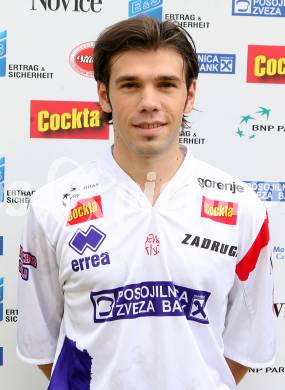 Fussball. Regionalliga. SAK. Edmir Edo Adilovic. Klagenfurt, am 27.7.2007.
Foto: Kuess
---
pressefotos, pressefotografie, kuess, qs, qspictures, sport, bild, bilder, bilddatenbank