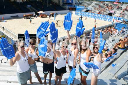 Beachvolleyball. Grand Slam. Fans. Klagenfurt, am 1.8.2007.
Foto: Kuess
---
pressefotos, pressefotografie, kuess, qs, qspictures, sport, bild, bilder, bilddatenbank