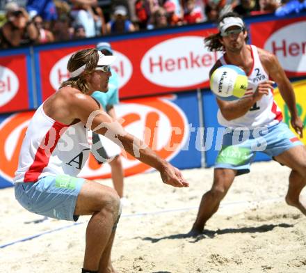 Beachvolleyball. Grand Slam. Richard Mueller, Simon Nausch (Oesterreich). Klagenfurt, am 1.8.2007.
Foto: Kuess
---
pressefotos, pressefotografie, kuess, qs, qspictures, sport, bild, bilder, bilddatenbank