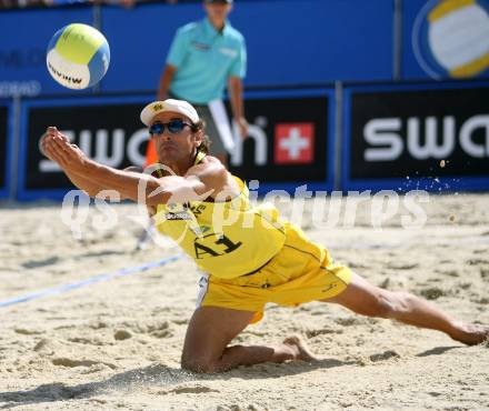 Beachvolleyball. Grand Slam. Emanuel Rego (BRA). Klagenfurt, am 2.8.2007
Foto: Kuess
---
pressefotos, pressefotografie, kuess, qs, qspictures, sport, bild, bilder, bilddatenbank