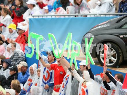 Beachvolleyball. Grand Slam.Fans. Klagenfurt, am 3.8.2007.
Foto: Kuess
---
pressefotos, pressefotografie, kuess, qs, qspictures, sport, bild, bilder, bilddatenbank