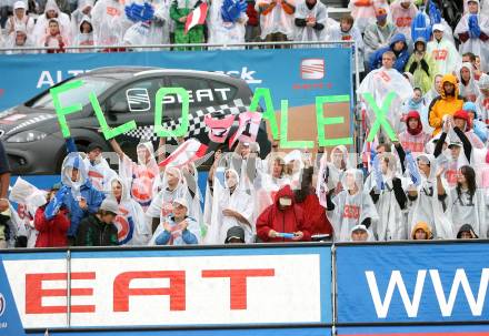 Beachvolleyball. Grand Slam. Fans. Klagenfurt, am 3.8.2007.
Foto: Kuess
---
pressefotos, pressefotografie, kuess, qs, qspictures, sport, bild, bilder, bilddatenbank