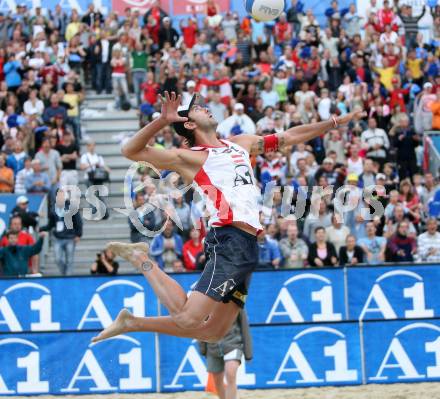 Beachvolleyball. Grand Slam. Clemens Doppler (Oesterreich). Klagenfurt, am 3.8.2007.
Foto: Kuess
---
pressefotos, pressefotografie, kuess, qs, qspictures, sport, bild, bilder, bilddatenbank