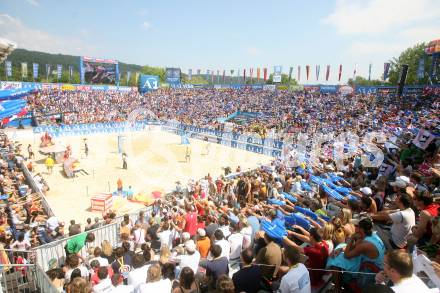 Beachvolleyball. Grand Slam. Fans. Klagenfurt, am 4.8.2007.
Foto: Kuess
---
pressefotos, pressefotografie, kuess, qs, qspictures, sport, bild, bilder, bilddatenbank