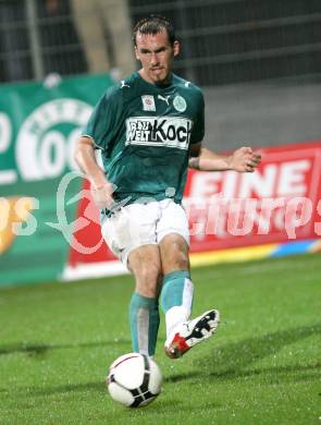 Fussball. Oesterreichische Bundesliga. SK Austria Kaernten gegen SV Mattersburg. Christian Fuchs (Mattersburg). Klagenfurt, am 11.8.2007.
Foto: Kuess
---
pressefotos, pressefotografie, kuess, qs, qspictures, sport, bild, bilder, bilddatenbank