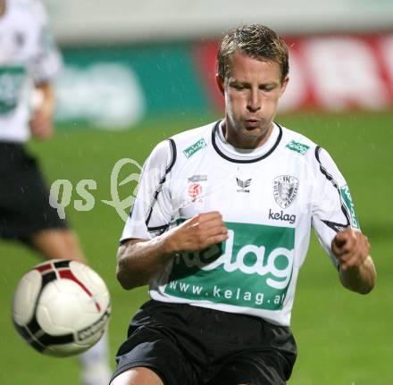 Fussball. Oesterreichische Bundesliga. SK Austria Kaernten gegen SV Mattersburg. Thomas Riedl (Kaernten). Klagenfurt, am 11.8.2007.
Foto: Kuess
---
pressefotos, pressefotografie, kuess, qs, qspictures, sport, bild, bilder, bilddatenbank