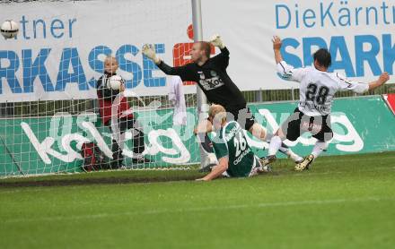 Fussball Bundesliga. Austria Kaernten gegen Mattersburg. 1:0 fuer Kaernten durch Roland Kollmann  (Kaernten), Robert Almer,  Csizmadia Csaba (Mattersburg). Klagenfurt, am 11.8.2007.
Foto: Kuess
---
pressefotos, pressefotografie, kuess, qs, qspictures, sport, bild, bilder, bilddatenbank