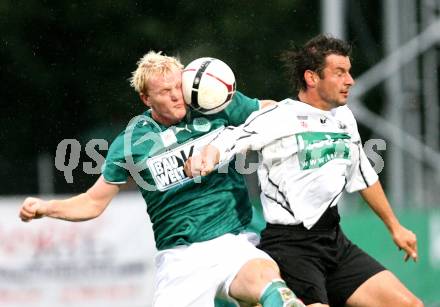 Fussball Bundesliga. Austria Kaernten gegen Mattersburg. Roland Kollmann  (Kaernten), Csizmadia Csaba (Mattersburg). Klagenfurt, am 11.8.2007.
Foto: Kuess
---
pressefotos, pressefotografie, kuess, qs, qspictures, sport, bild, bilder, bilddatenbank