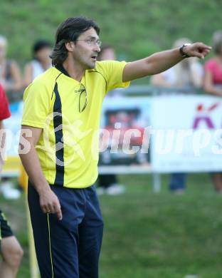 Fussball Unterliga Ost. Trainer Igor Struger (Koettmannsdorf). Ludmannsdorf, am 15.8.2007.
Foto: Kuess
---
pressefotos, pressefotografie, kuess, qs, qspictures, sport, bild, bilder, bilddatenbank