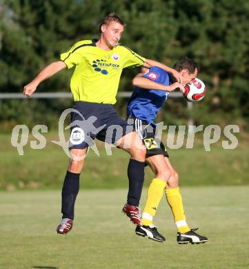 Fussball Unterliga Ost. Stefan Modritsch (Ludmannsdorf), Robert Kolbitsch (Koettmannsdorf). Ludmannsdorf, am 15.8.2007.
Foto: Kuess
---
pressefotos, pressefotografie, kuess, qs, qspictures, sport, bild, bilder, bilddatenbank