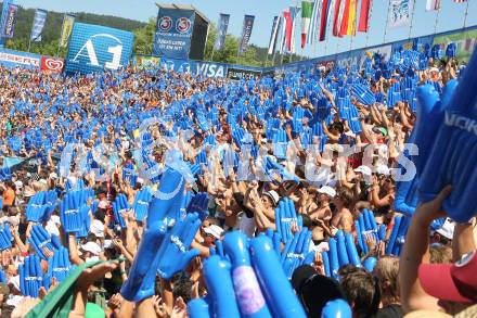 Beachvolleyball. Grand Slam, Fans. Klagenfurt, 5.8.2007
Foto: Kuess
---
pressefotos, pressefotografie, kuess, qs, qspictures, sport, bild, bilder, bilddatenbank