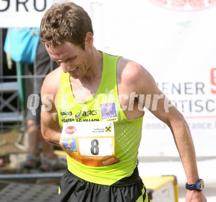 Laufen. Kaernten laeuft. Halbmarathon. Von Velden nach Klagenfurt. Roman Weger (Oesterreich).Klagenfurt, am 19.8.2007.
Foto: Kuess
---
pressefotos, pressefotografie, kuess, qs, qspictures, sport, bild, bilder, bilddatenbank