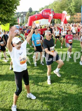 Laufen. Kaernten laeuft. Halbmarathon. Von Velden nach Klagenfurt. Start. Klagenfurt, am 19.8.2007.
Foto: Kuess
---
pressefotos, pressefotografie, kuess, qs, qspictures, sport, bild, bilder, bilddatenbank