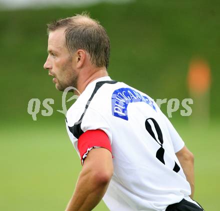 Fussball Rgionalliga. Feldkirchen gegen Bleiburg. Daniel Wriessnig (Bleiburg). Feldkirchen, am 24.8.2007.
Foto: Kuess
---
pressefotos, pressefotografie, kuess, qs, qspictures, sport, bild, bilder, bilddatenbank