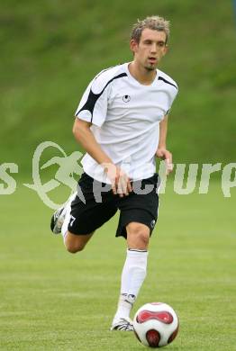 Fussball Rgionalliga. Feldkirchen gegen Bleiburg.  Patrick Oswaldi (Bleiburg). Feldkirchen, am 24.8.2007.
Foto: Kuess
---
pressefotos, pressefotografie, kuess, qs, qspictures, sport, bild, bilder, bilddatenbank