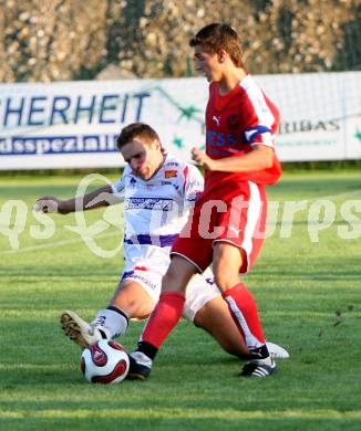 Fussball Regionalliga. SAK gegen Spittal. Rudi Schoenherr (SAK), Hannes Truskaller (Spittal). Klagenfurt, am 25.8.2007.
Foto: Kuess 
---
pressefotos, pressefotografie, kuess, qs, qspictures, sport, bild, bilder, bilddatenbank