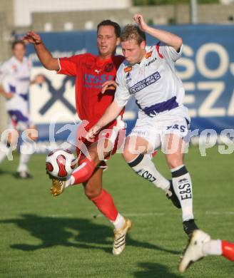 Fussball Regionalliga. SAK gegen Spittal. Thomas Reichhold (SAK), Christian Moser (Spittal). Klagenfurt, am 25.8.2007.
Foto: Kuess 
---
pressefotos, pressefotografie, kuess, qs, qspictures, sport, bild, bilder, bilddatenbank