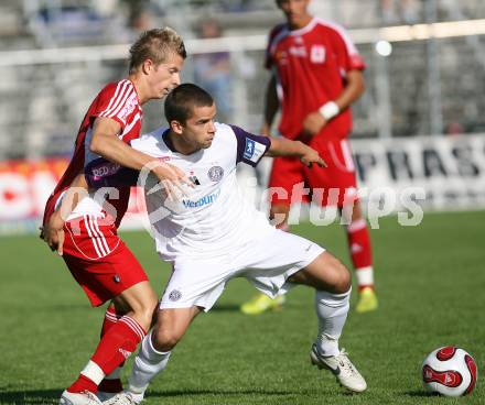 Fussball. Red Zac. FC Kaernten gegen FK Austria Magna Amateure. Thomas Hinum (FCK), Dragan Dimic (Austria Amateure). Klagenfurt, am 25.8.2007.
Foto: Kuess
---
pressefotos, pressefotografie, kuess, qs, qspictures, sport, bild, bilder, bilddatenbank