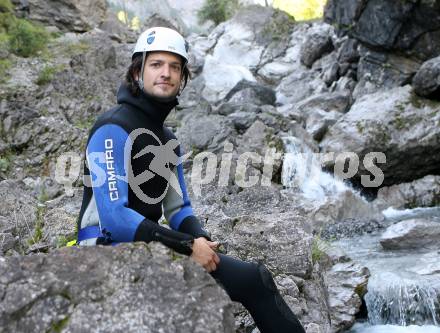 Eishockey. Teambuilding KAC. Canyoning. Ainet, am 26.8.2007.
Foto: Kuess
---
pressefotos, pressefotografie, kuess, qs, qspictures, sport, bild, bilder, bilddatenbank