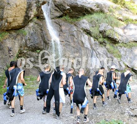 Eishockey. Teambuilding KAC. Canyonig. Lienz, am 26.8.2007.
Foto: Kuess
---
pressefotos, pressefotografie, kuess, qs, qspictures, sport, bild, bilder, bilddatenbank