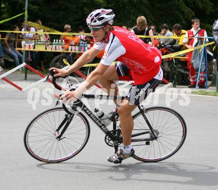 Radfahren. Extremradsport. Le Tour Ultime. Tour de France. Valentin Zeller (Oesterreich). Klopein, am 25.8.2007.
Foto: Kuess
---
pressefotos, pressefotografie, kuess, qs, qspictures, sport, bild, bilder, bilddatenbank