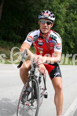 Radfahren. Extremradsport. Le Tour Ultime. Tour de France. Valentin Zeller (Oesterreich). Klopein, am 25.8.2007.
Foto: Kuess
---
pressefotos, pressefotografie, kuess, qs, qspictures, sport, bild, bilder, bilddatenbank