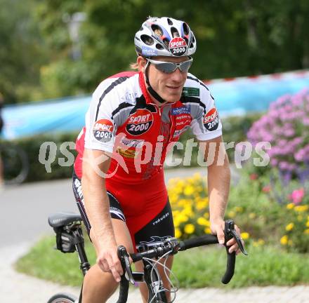 Radfahren. Extremradsport. Le Tour Ultime. Tour de France. Valentin Zeller (Oesterreich). Klopein, am 25.8.2007.
Foto: Kuess
---
pressefotos, pressefotografie, kuess, qs, qspictures, sport, bild, bilder, bilddatenbank