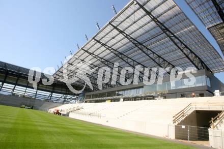 Fussball. Stadion Klagenfurt. Klagenfurt, 6.8.2009.
Foto: Kuess
---
pressefotos, pressefotografie, kuess, qs, qspictures, sport, bild, bilder, bilddatenbank