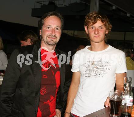 Segeln. Sportlandesrat Wolfgang Schantl, Josef Schmalzl. Velden, am 25.7.2007.
Foto: Kuess
---
pressefotos, pressefotografie, kuess, qs, qspictures, sport, bild, bilder, bilddatenbank