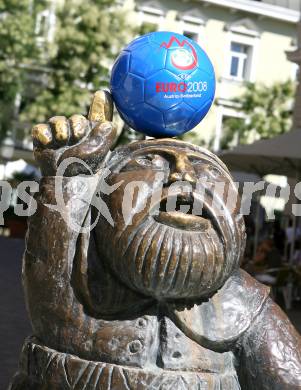 Euro 2008. Klagenfurt, 31.8.2007
Foto: Kuess
---
pressefotos, pressefotografie, kuess, qs, qspictures, sport, bild, bilder, bilddatenbank