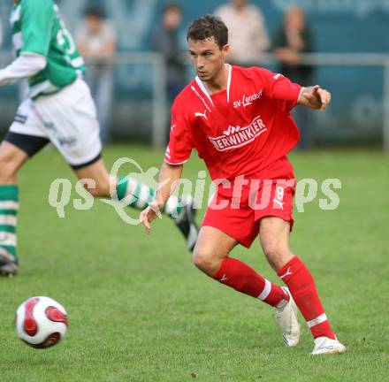 Fussball Kaerntner Liga. Landskron gegen Lendorf. Daniel Hofer (Lendorf). Landskron, am 1.9.2007.
Foto: Kuess 
---
pressefotos, pressefotografie, kuess, qs, qspictures, sport, bild, bilder, bilddatenbank