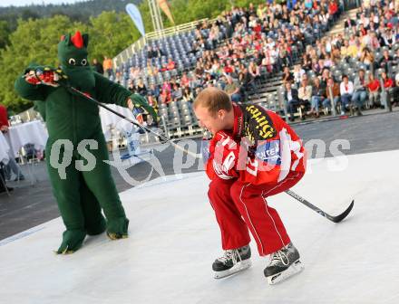 Eishockey. Mannschaftspraesentation KAC. Jeremy Rebek, Lindi. Klagenfurt, am 31.8.2007.
Foto: Kuess
---
pressefotos, pressefotografie, kuess, qs, qspictures, sport, bild, bilder, bilddatenbank