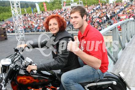 Eishockey. Mannschaftspraesentation KAC.  Klagenfurt, am 31.8.2007.

Foto: Kuess
---
pressefotos, pressefotografie, kuess, qs, qspictures, sport, bild, bilder, bilddatenbank