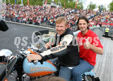 Eishockey. Mannschaftspraesentation KAC. Hannes Enzenhofer. Klagenfurt, am 31.8.2007.
Foto: Kuess
---
pressefotos, pressefotografie, kuess, qs, qspictures, sport, bild, bilder, bilddatenbank